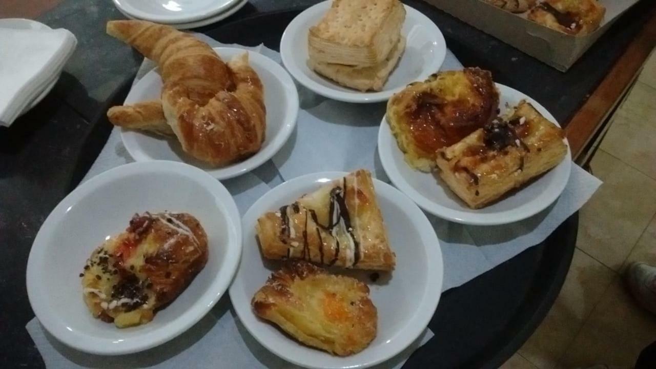 Hotel Euskadi Rosario Luaran gambar
